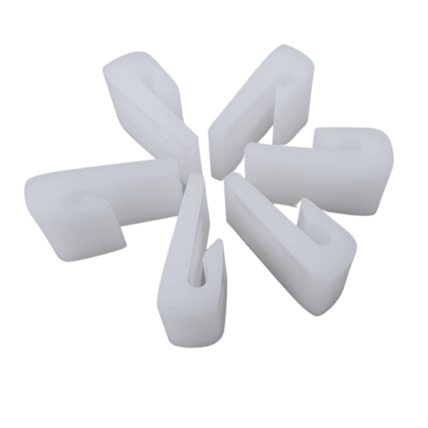 Clipsuri rapide fara umar din plastic pentru fixarea arcurilor sinusoidale