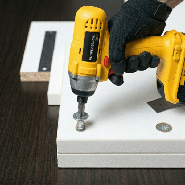 Aplicatie surub metalic 4x30 dublare PAL